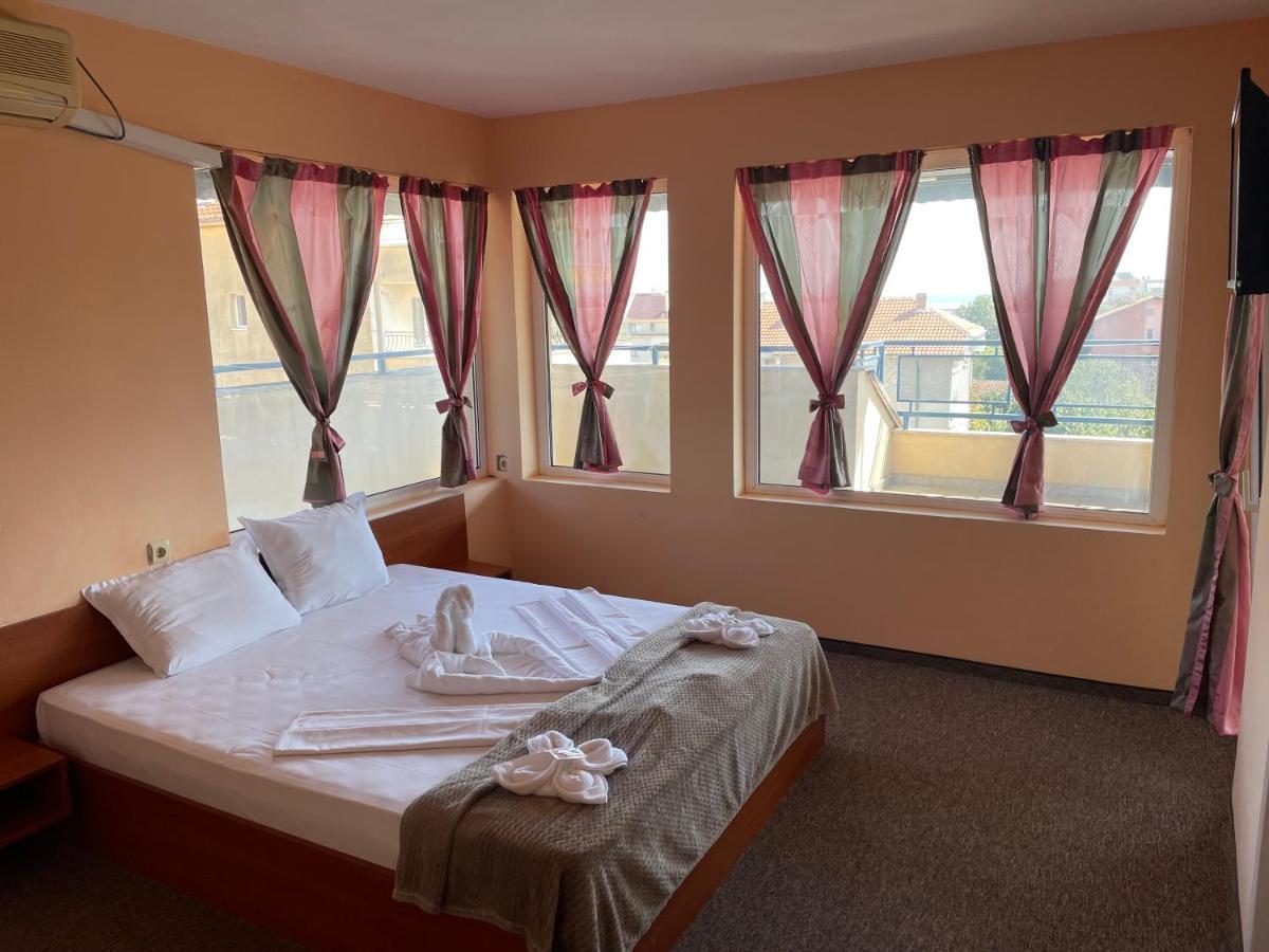 Hotel Sea Horse Burgas Exterior foto