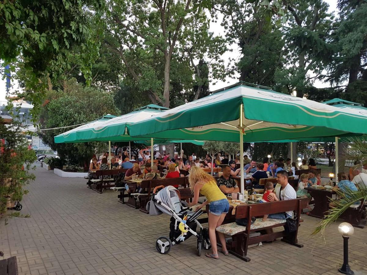 Hotel Sea Horse Burgas Exterior foto