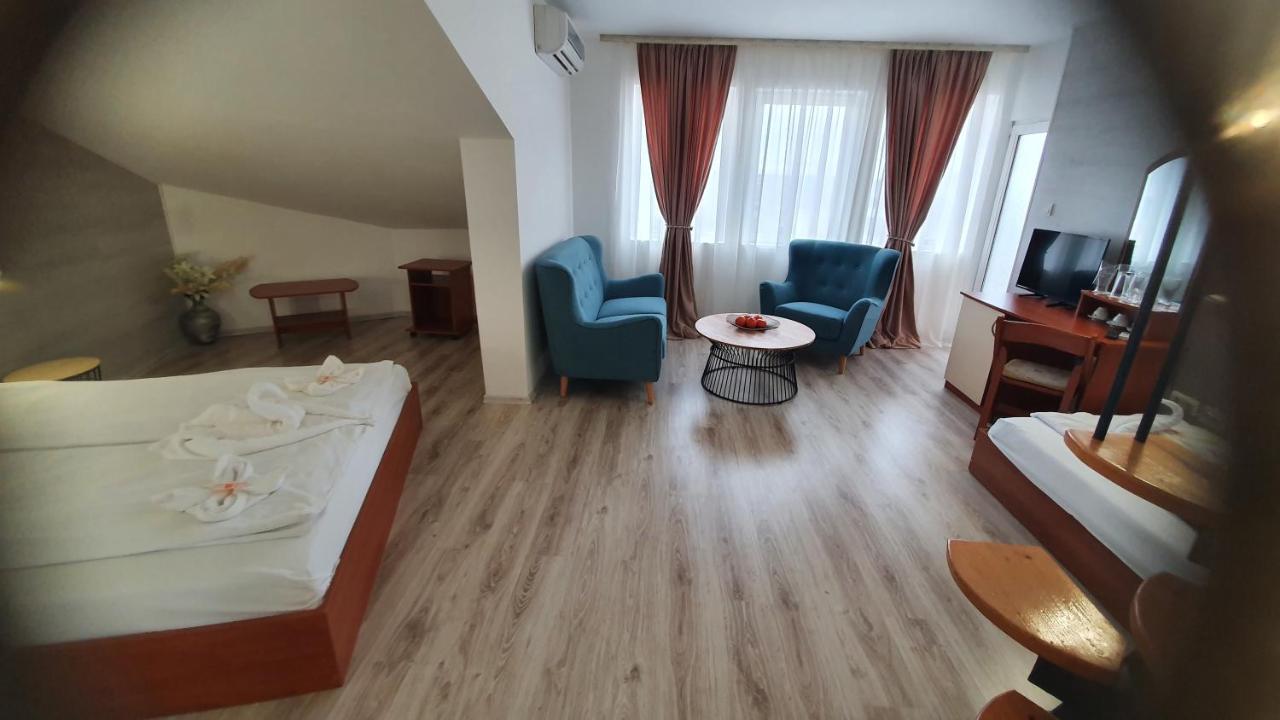 Hotel Sea Horse Burgas Exterior foto